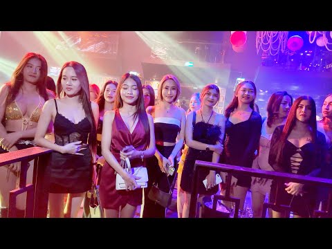 [4k] How is Thailand Now? Bangkok Midnight Street, Ekkamai Membership Club Ladies!