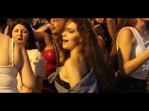 Hong Kong At Night – Beautiful Girls Enjoying Hong Kong Nightlife In Lan Kwai Fong – Hong Kong Vlog