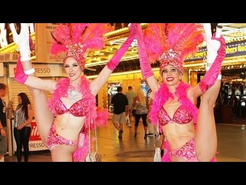 Las Vegas Street girls