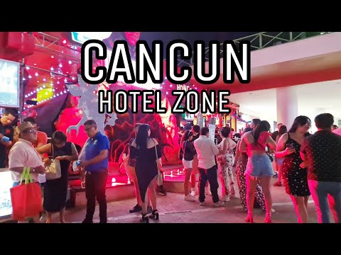 Walking Around Cancun Hotel Zone | Nightlife 🇲🇽 ENGLISH